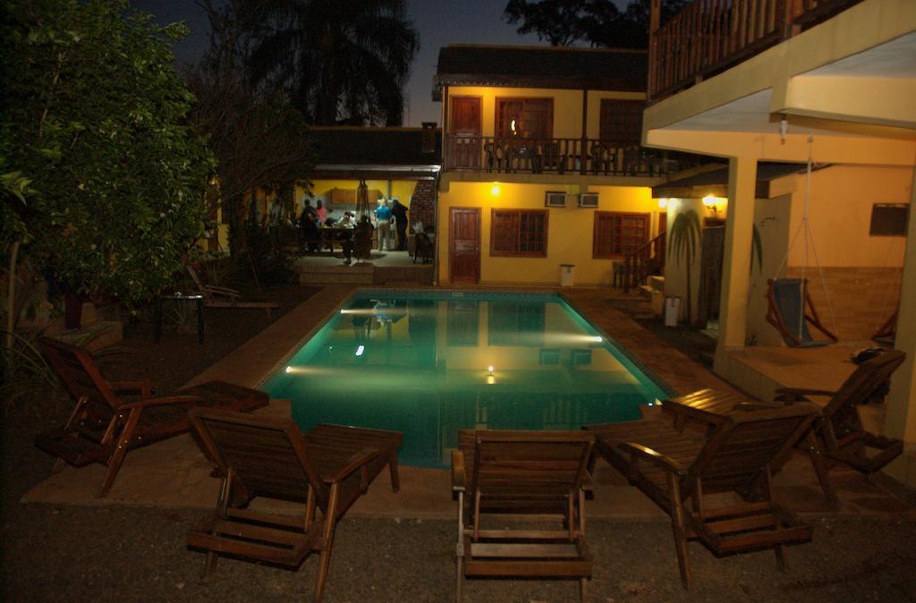 Hostel Peter Pan Puerto Iguazú Extérieur photo
